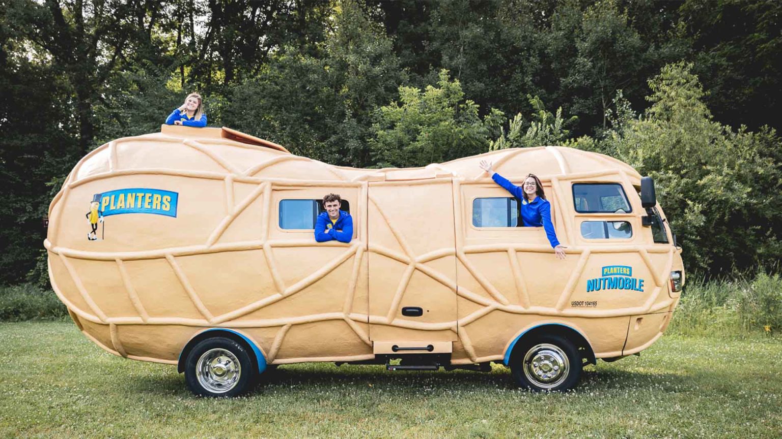 NUTmobile Elmwood Park Zoo